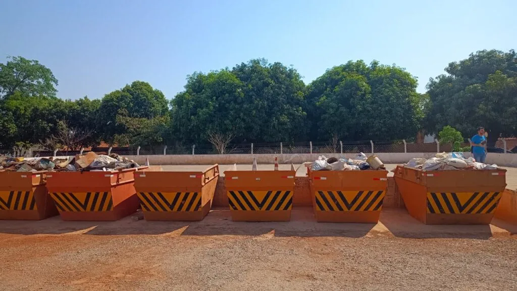 Prefeitura de Goiânia coleta 9 toneladas de pneus inservíveis na Região Oeste