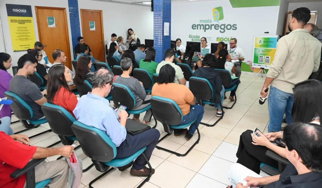 Novo feirão de empregos começa nesta terça no Araguaia Shopping