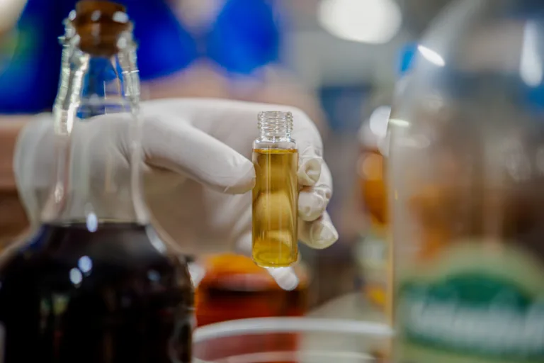 Goiás Recebe Antídoto para Intoxicação por Metanol em Ação Nacional do Ministério da Saúde