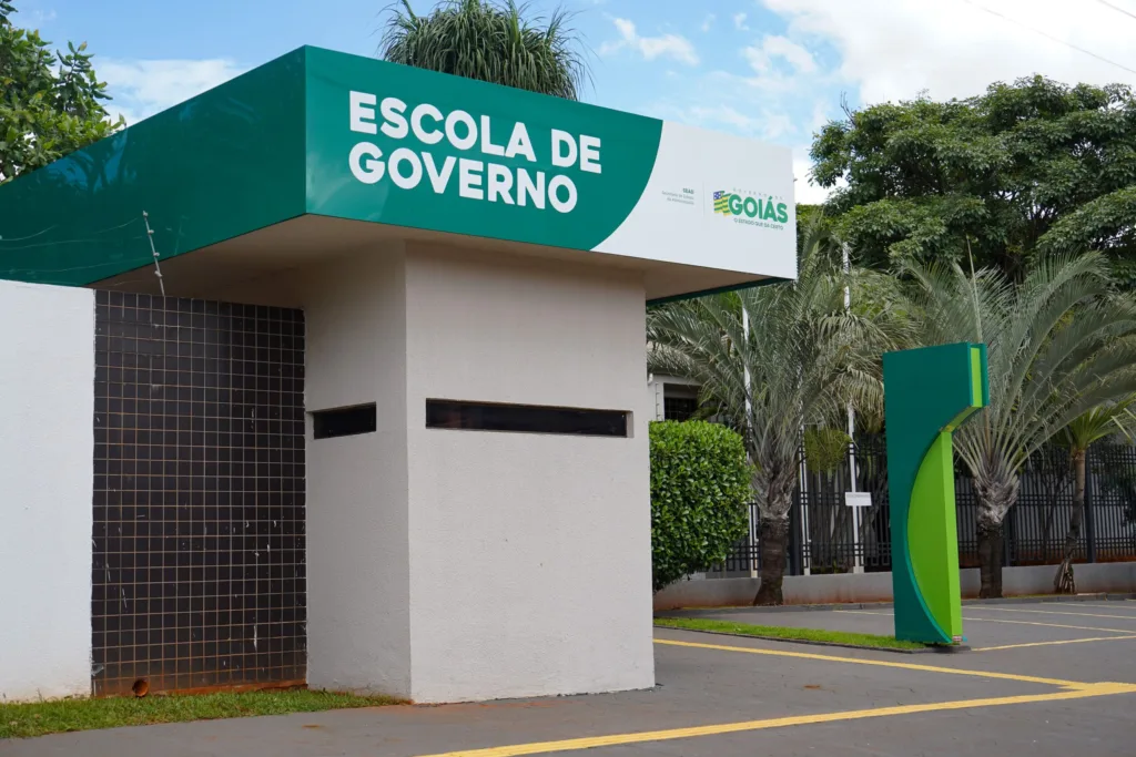 Escola de Governo abre seleção interna para instrutores