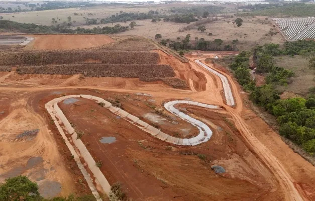 Goiás recupera área degradada e pavimenta futuro do Aeroporto de Cargas de Anápolis