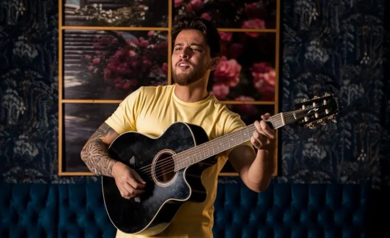 Jhonny Cristian - cantor (2)