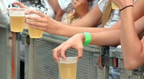 Lei Lula aumenta pena para quem fornece álcool a menores