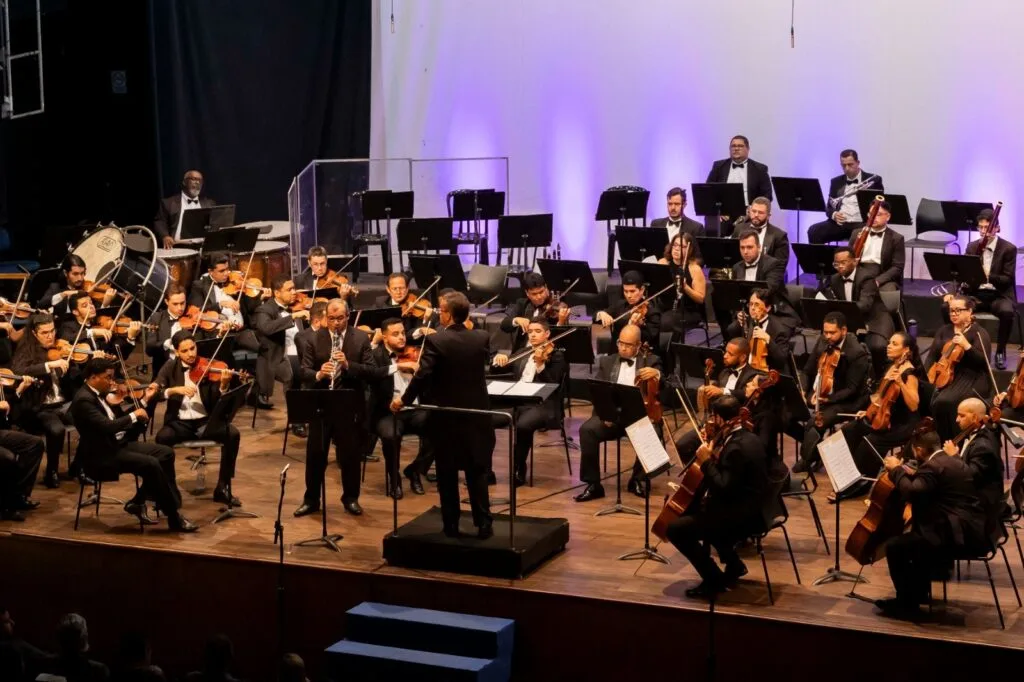 Orquestra Sinfônica de Goiânia celebra 32 anos em concerto e sessão especial na Câmara Municipal