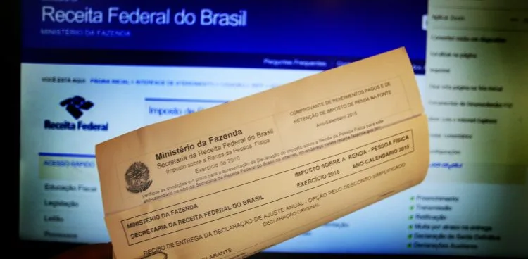 Receita Federal Alerta Contribuintes sobre Malha Fina do IRPF 2025