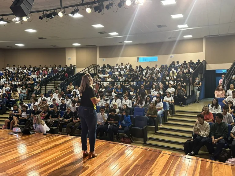 Aulão do Enem vai reunir centenas de estudantes em Anápolis