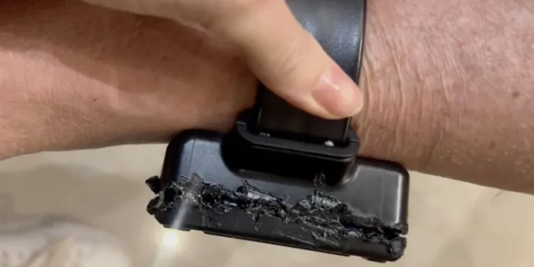 Bolsonaro usou solda para tentar abrir tornozeleira; confira vídeo