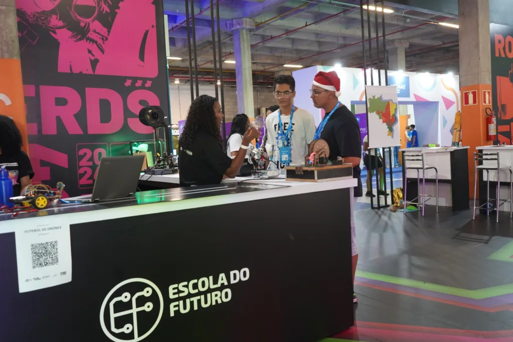Escolas do Futuro levam inovação e cultura maker à Campus Party
