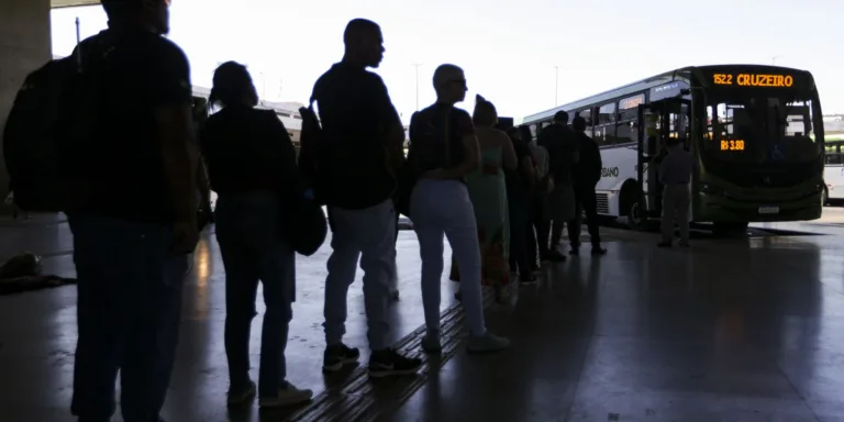 Estudo defende substituir vale-transporte por tarifa zero universal