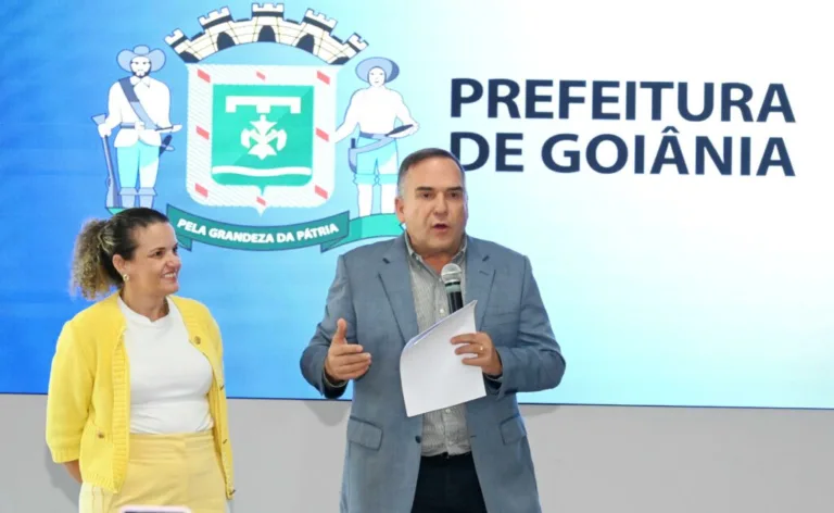Mabel envia projeto à Câmara para bônus de até R$ 10 mil aos servidores da Educação