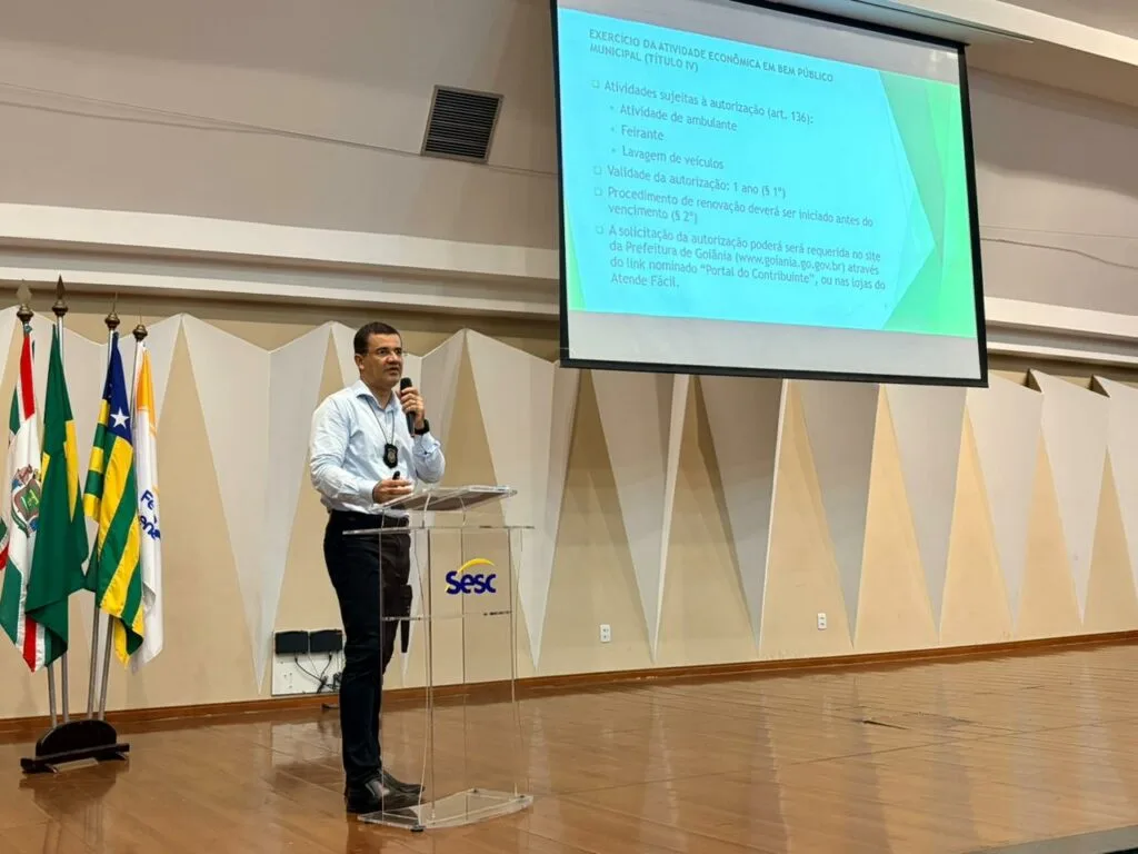 Prefeitura de Goiânia orienta ambulantes sobre como solicitar autorização para trabalho