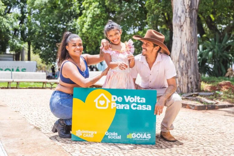 Goiás Social beneficia mais 30 pessoas com o programa De Volta Para Casa