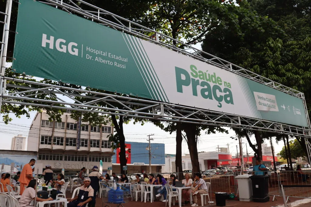 Tenda do evento Saúde na Praça