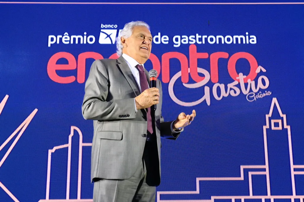 Governador destaca impacto econômico da gastronomia em entrega de premiação