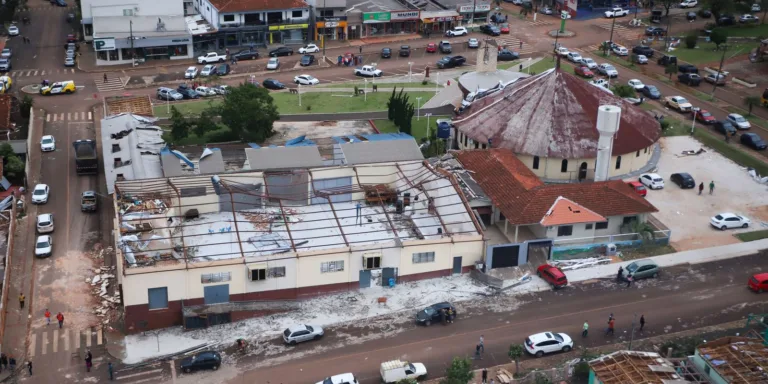Governo trabalha para liberar FGTS de atingidos por tornado no PR