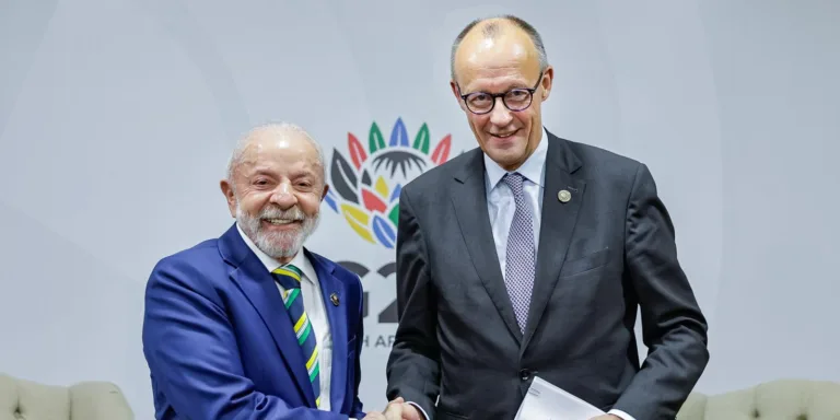 Após mal-estar sobre críticas a Belém, Lula se reúne com premiê alemão