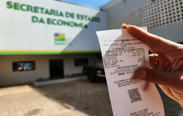 Moradora de Goiânia Viva ganha R$ 50 mil no programa Nota Fiscal Goiana