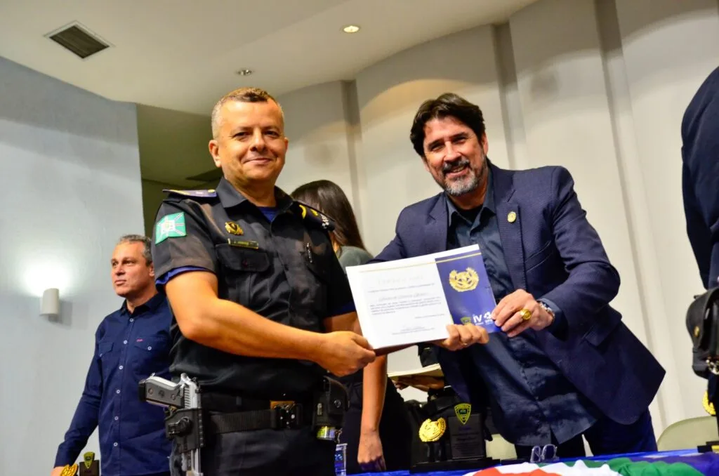 Prefeitura de Goiânia certifica agentes da GCM em curso de Gestão e Liderança