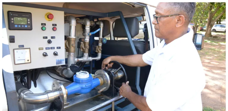 Laboratório Móvel da Saneago garante transparência e economia