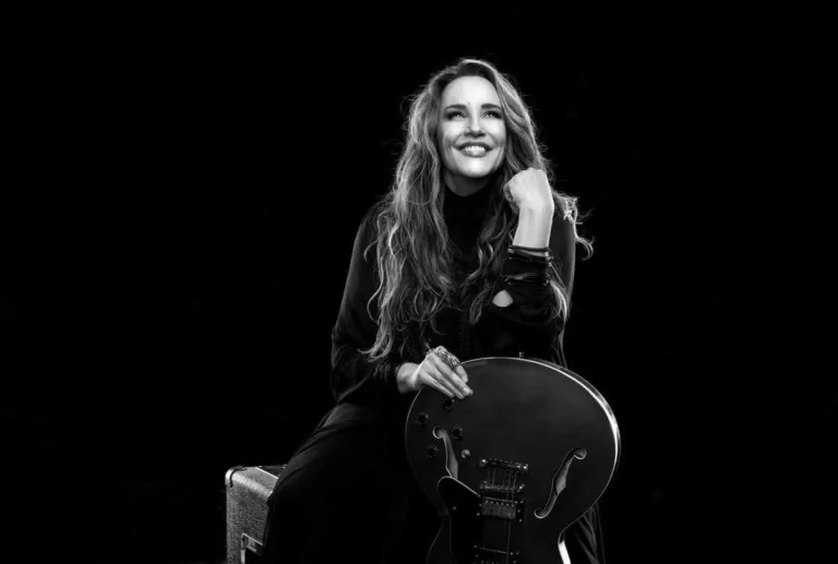 Ana Carolina celebra 25 anos de carreira em Goiânia com a turnê “25 Anas”