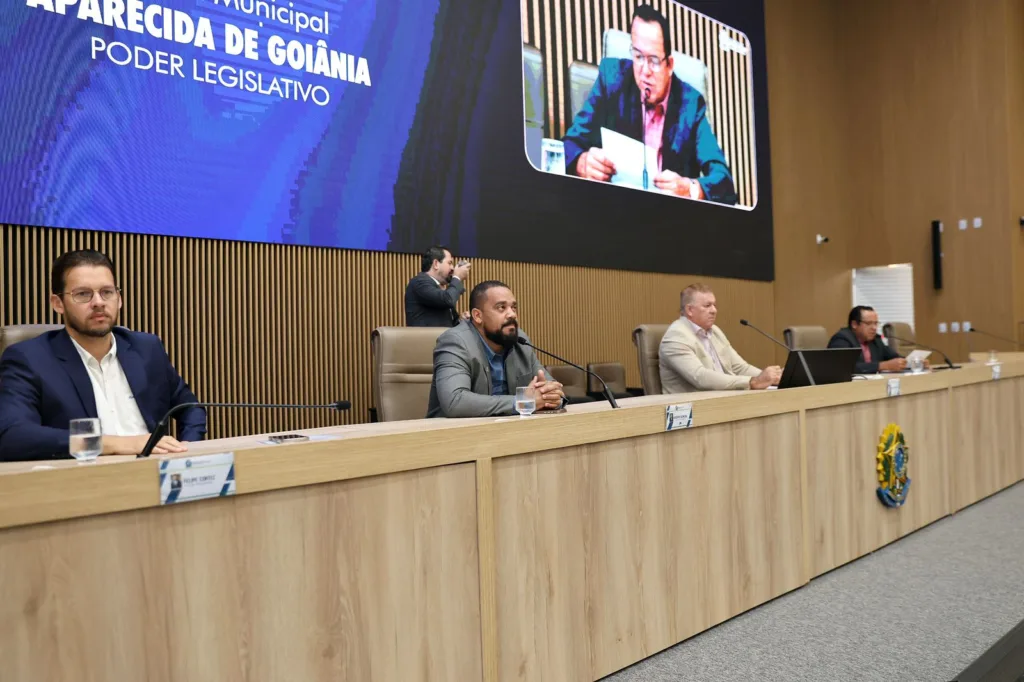 Aparecida de Goiânia: Câmara aprova orçamento 2026 e doação de área para escola estadual