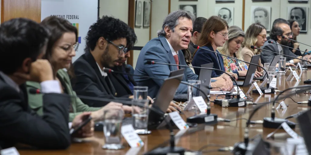 Vale a pena esperar “pouco tempo” por acordo Mercosul–UE, diz Haddad