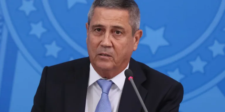 Defesa de Braga Netto recorre ao plenário do STF contra condenação