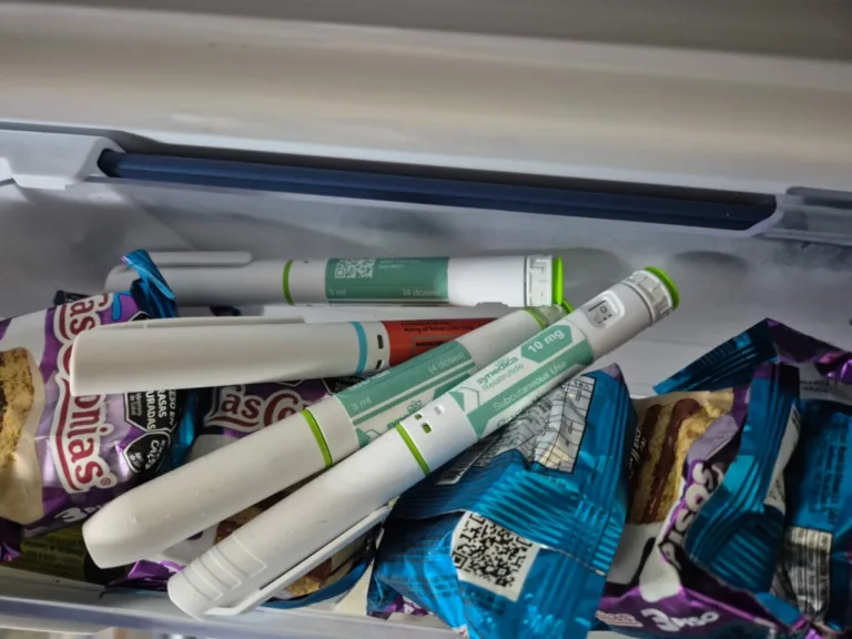 Casal é preso em Goiás por venda ilegal de remédios para emagrecer e descaminho