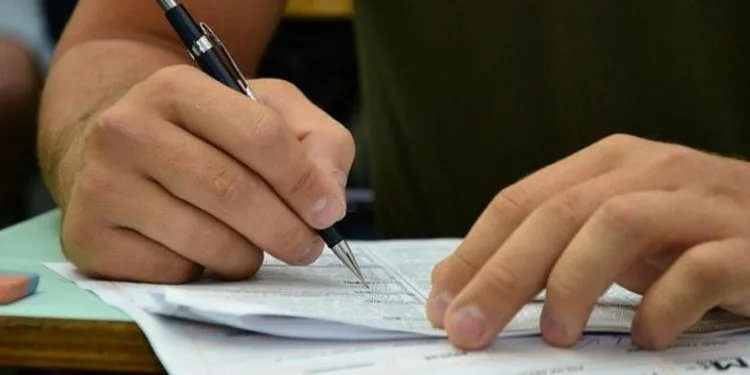 Concurso Caixa: Últimos Dias para Inscrição, Salários até R$16.495 e Vagas em Todo o Brasil (Exceto MT)