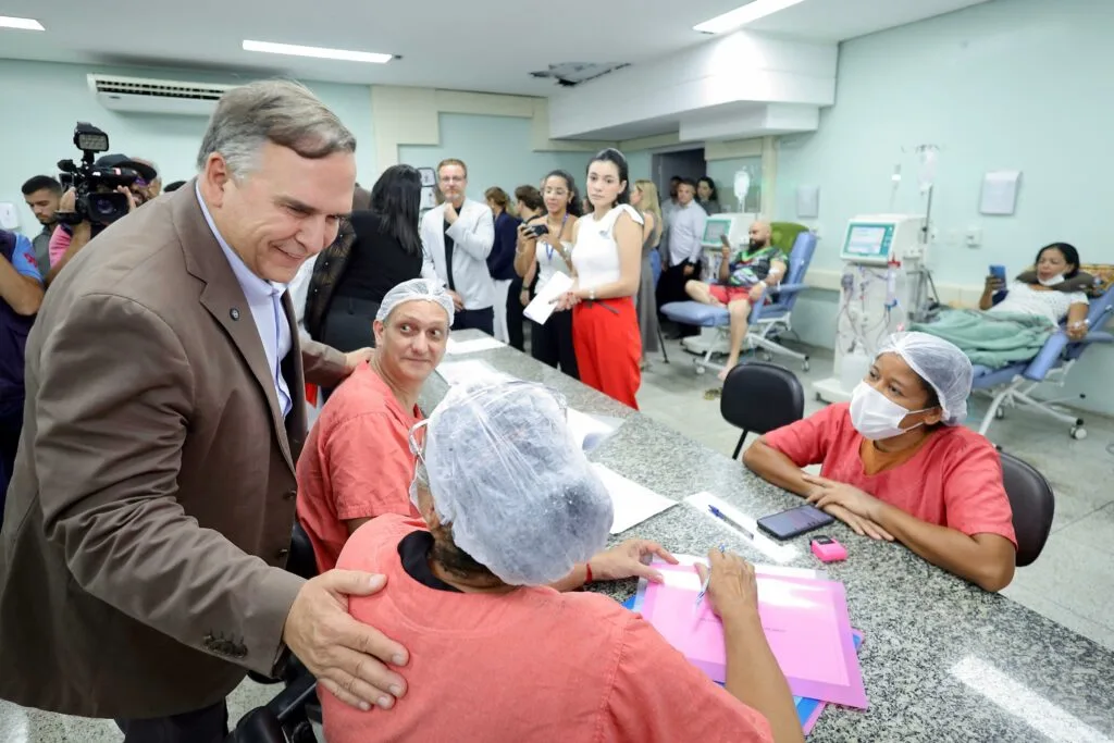Mabel abre 3º turno de hemodiálise na Santa Casa de Misericórdia de Goiânia