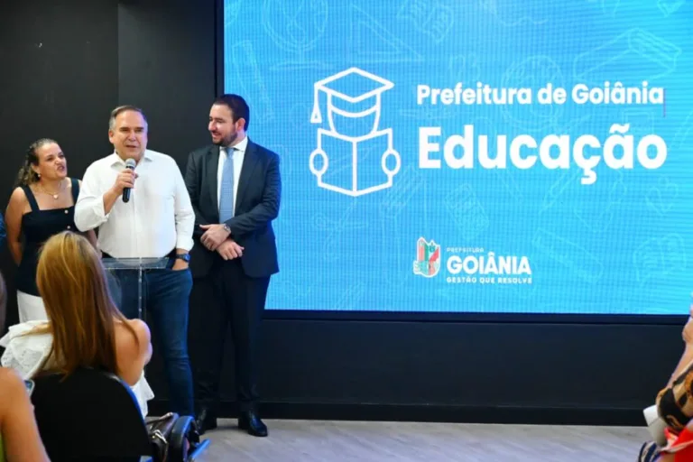 Mabel anuncia R$ 62 milhões extras para unidades educacionais