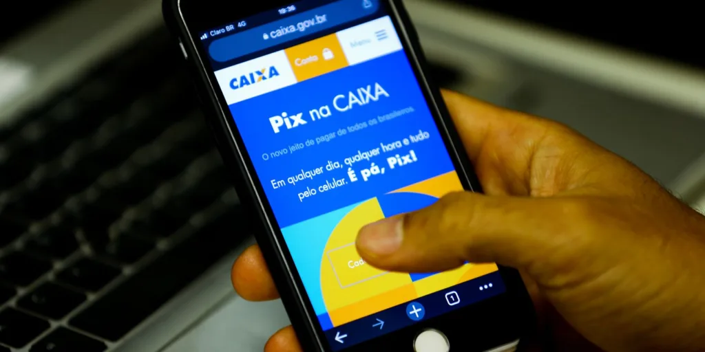 Pix bate recorde e supera 313 milhões de transações em um dia