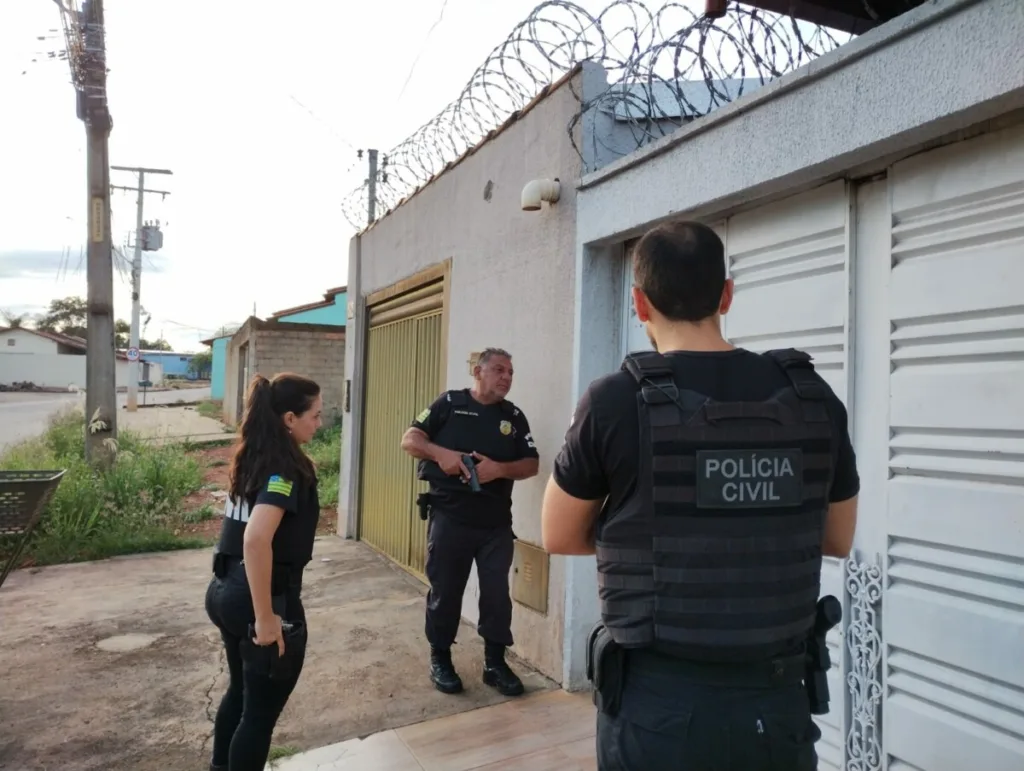 Polícia Civil deflagra operação contra venda ilegal de emagrecedores