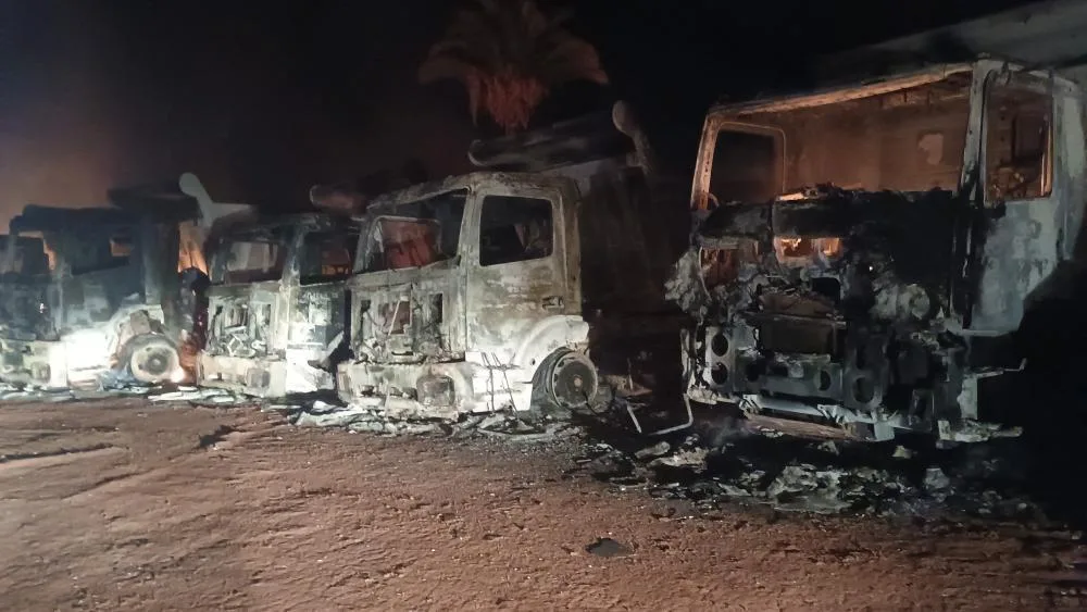 Ataque criminoso destrói maquinário de obras na BR-153 e causa prejuízo milionário em Goiás