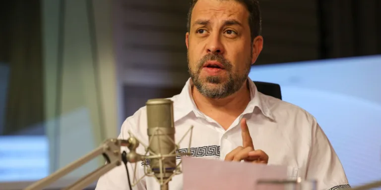 Boulos acredita que fim da escala 6x1 pode ser aprovado neste semestre