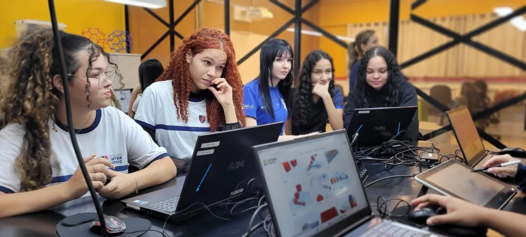 Escolas do Futuro abrem mais de 6 mil vagas para cursos gratuitos