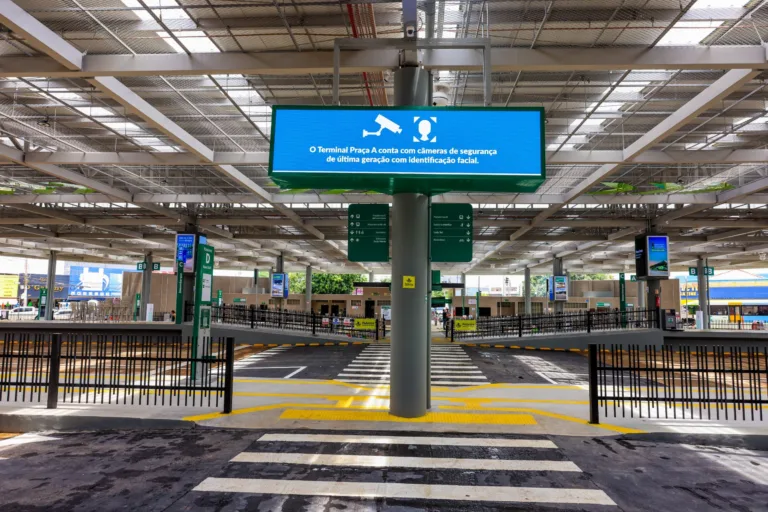 Terminal Praça A é reformado e triplica de tamanho