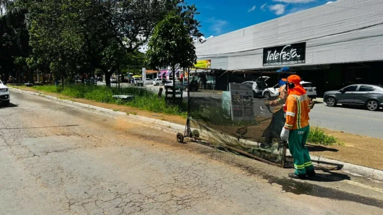 Comurg intensifica limpeza urbana e roçagem de mato alto em locais de grande fluxo