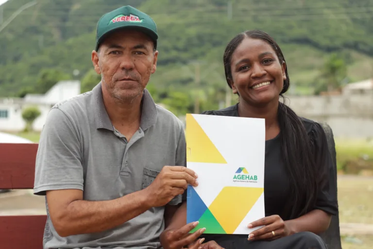 Famílias de Anápolis e Corumbá recebem benefícios habitacionais