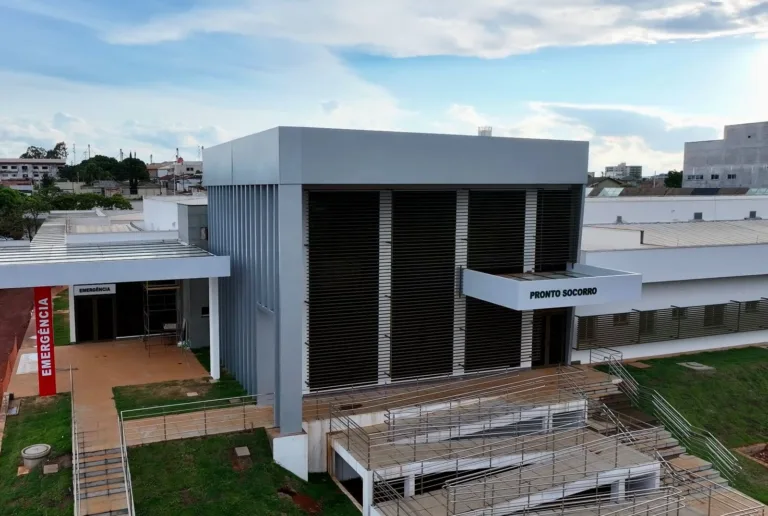 Fachada do Hospital Estadual de Formosa