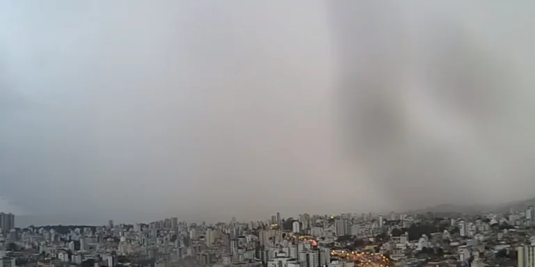 Minas Gerais tem alerta de perigo para tempestades e rajadas de vento