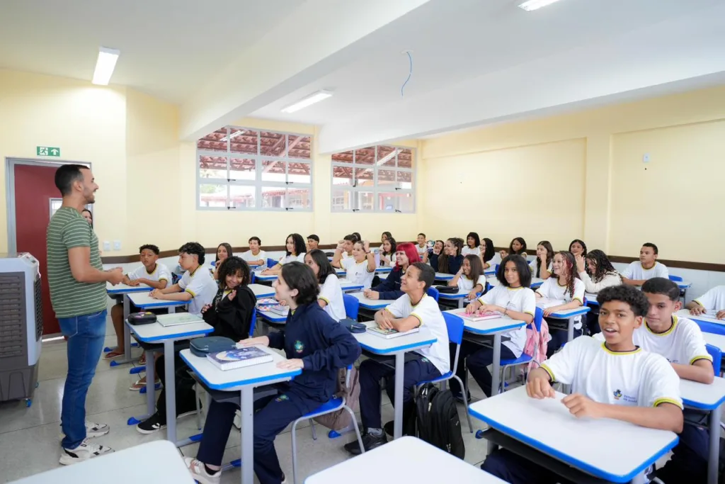 Inauguração de escola em Aparecida abre ano letivo de 2026