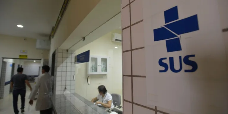 Justiça determina que SUS forneça remédio para tratar de câncer raro