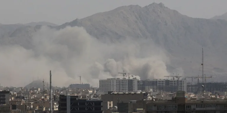 Japão, Rússia e União Europeia reagem a ataque conjunto ao Irã