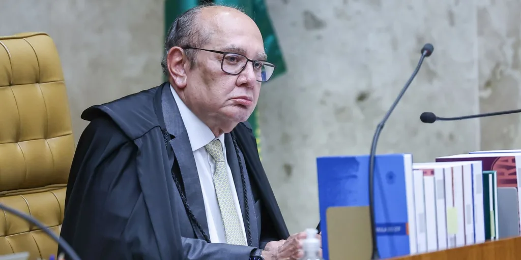 Mendes manda PF apurar suposta espionagem contra secretário do Recife