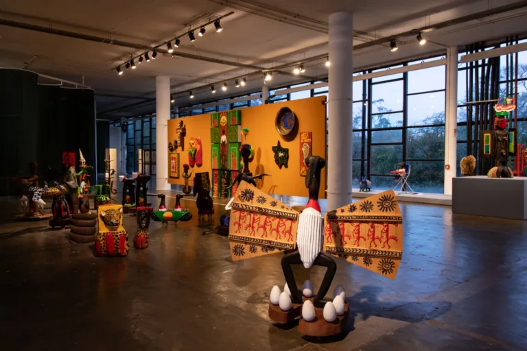 Mostra itinerante Bienal de São Paulo