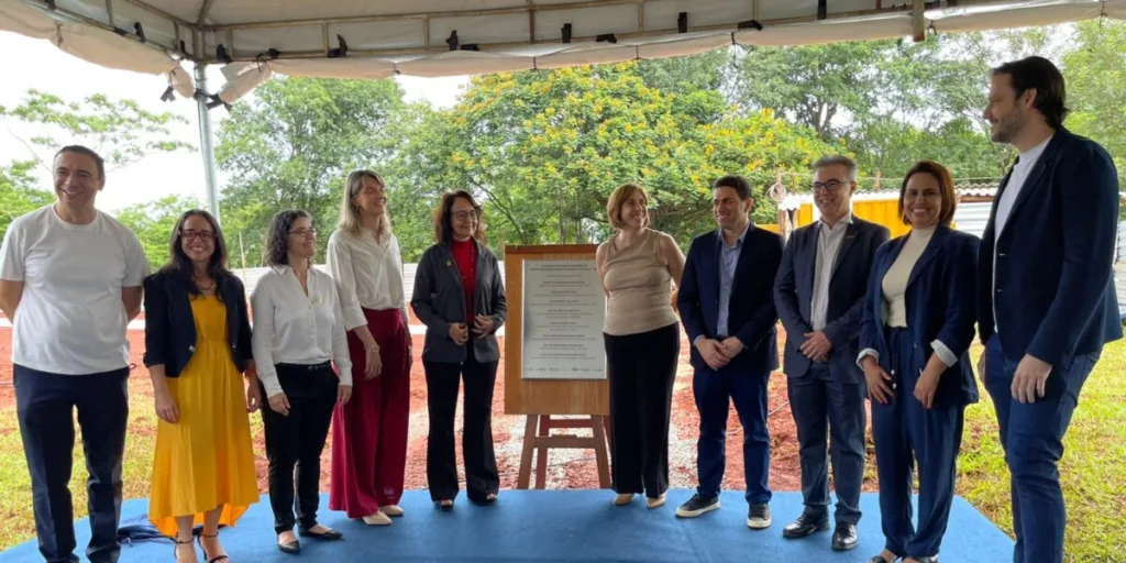 Lançamento da pedra fundamental do Centro de Excelência em Inteligência Artificial