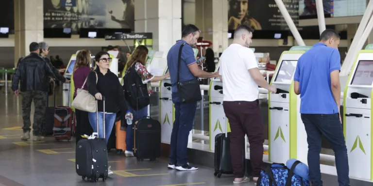 Infraero: aeroportos esperam 120 mil passageiros no carnaval