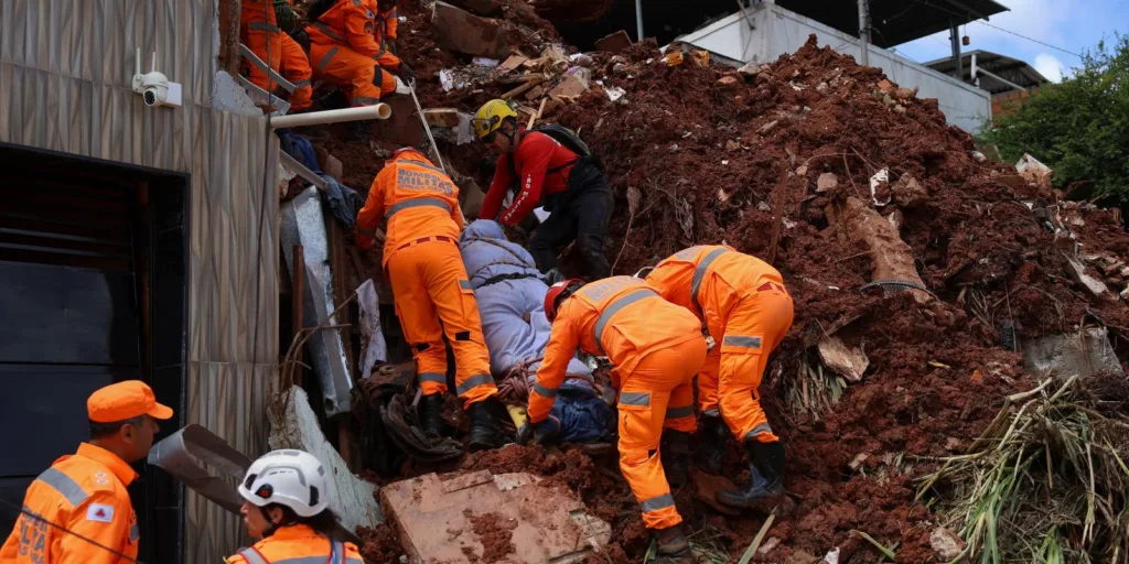 Chuvas em MG já deixaram 47 mortos e 20 desaparecidos