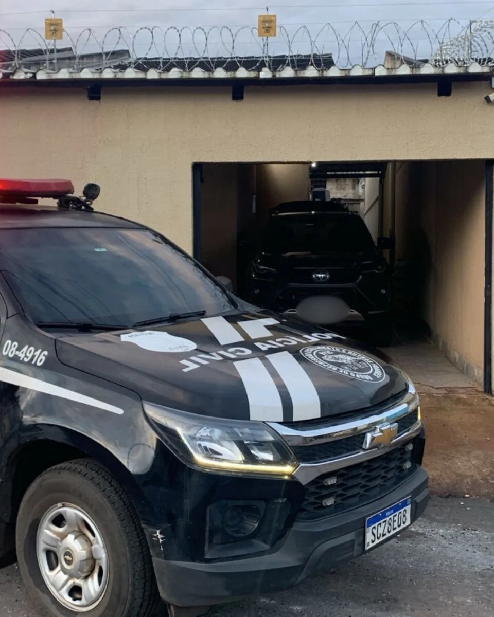 Operação Fake Family